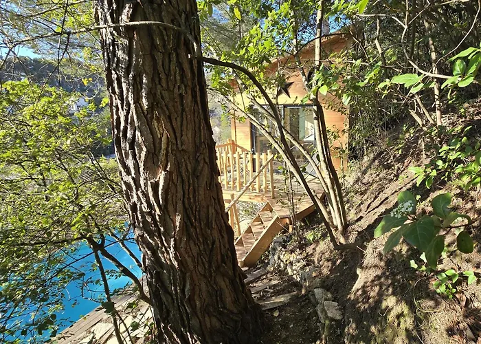 La Cabane Aixoise Piscine&Jacuzzi Aix-en-Provence